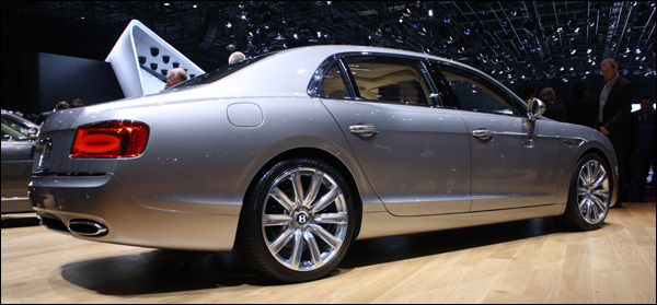 Bentley Autosalon Geneve 2013