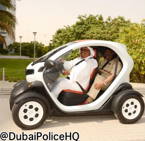 Dubai Police cars Renault Twizy