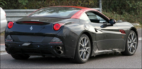 Ferrari California Turbo vraagteken