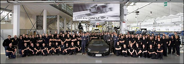 Lamborghini productie LP700-4 Aventador Sant Agata Italie