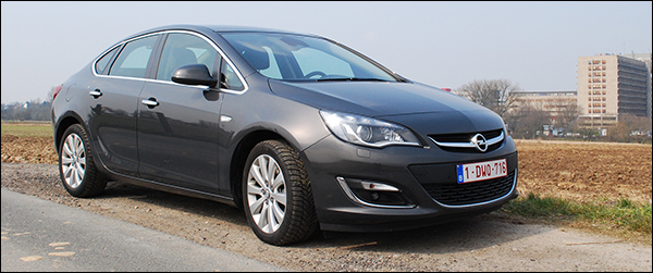 Rijtest: Opel Astra Sports Sedan 1.7 CDTI