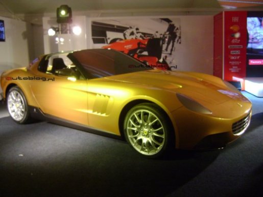 Gouden Ferrari Pininfarina