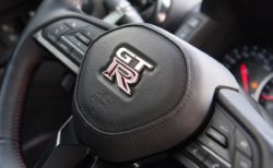 Rijtest: Nissan GT-R (MY 2017)