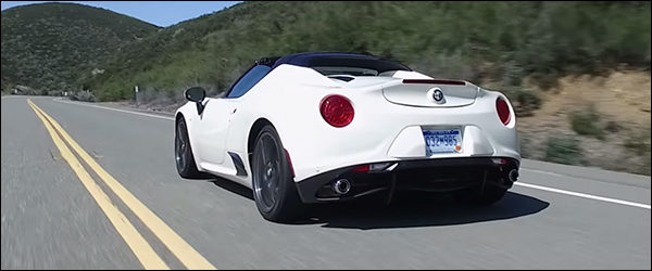 Video: Mike Spinelli test de Alfa Romeo 4C Spider