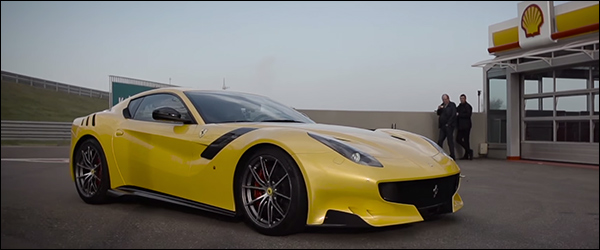 Video: Chris Harris test de Ferrari F12tdf