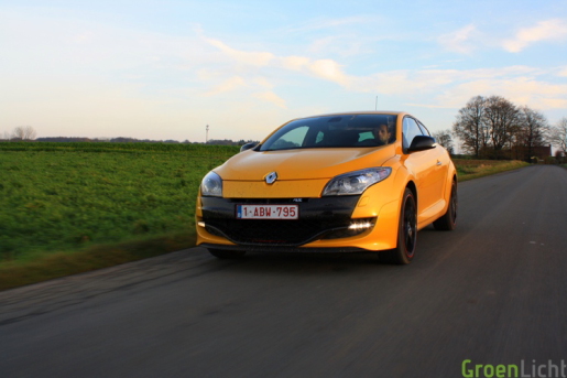Renault Megane Coupe RS Trophy