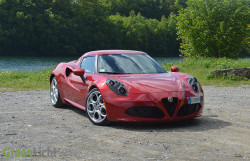 Rijtest: Alfa Romeo 4C 2014