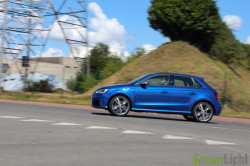 Rijtest - Audi S1 - Review 25