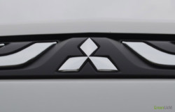 Rijtest: Mitsubishi Outlander 2013 2.2 DI-D