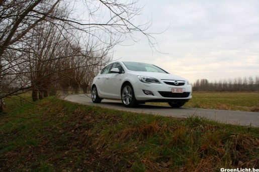 Rijtest Opel Astra Turbo 3