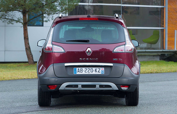 Rijtest Renault Scenic XMOD