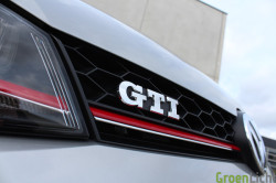 Rijtest - Volkswagen Golf GTI Performance (Mk7) 1