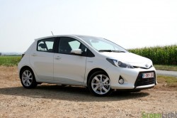 Toyota Yaris HSD test