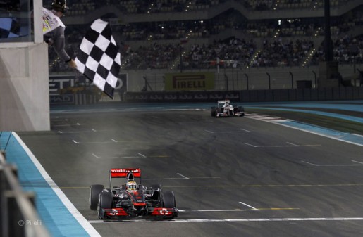 GP Abu Dhabi 2011 - Finish
