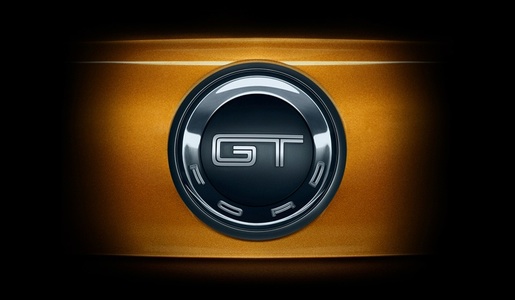 Teaser: Ford Mustang GT 2010