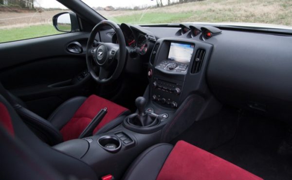 Rijtest: Nissan 370Z Nismo 3.7 V6
