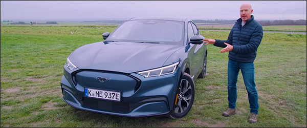 Video: Top Gear test de zuiver elektrische Ford Mustang Mach-E (2020)
